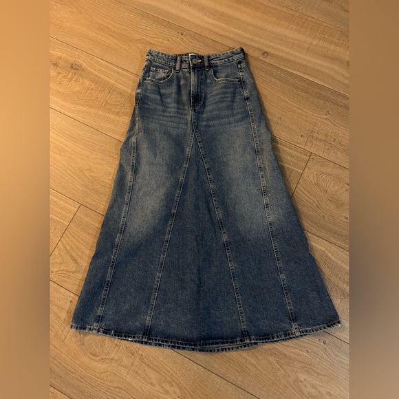 ZARA • Denim Maxi Skirt - Picture 3 of 5